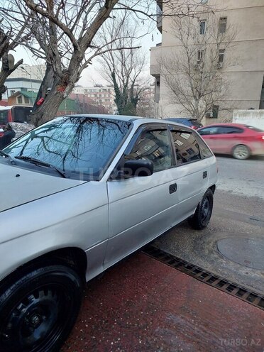 Opel Astra 1993, 425,000 km - 1.6 l - Bakı