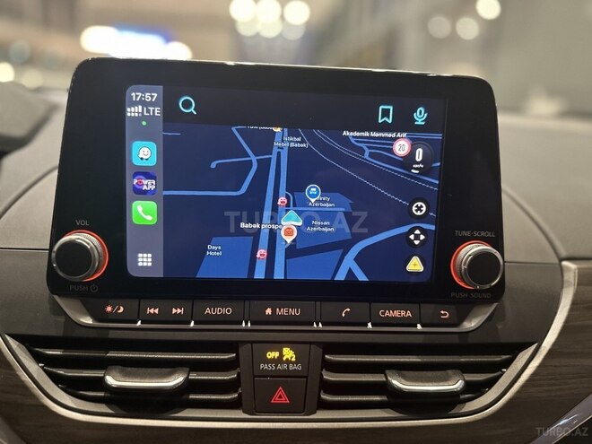 Nissan Altima-15
