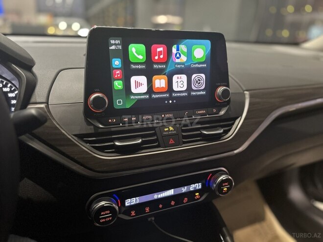 Nissan Altima-16
