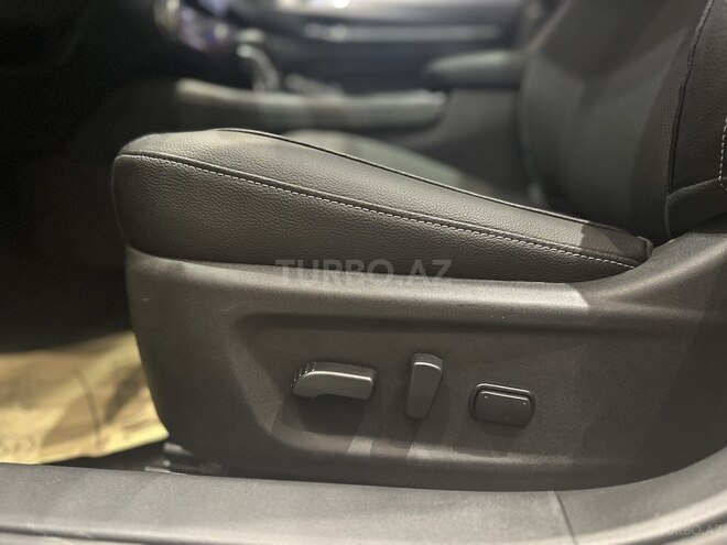 Nissan Altima-13