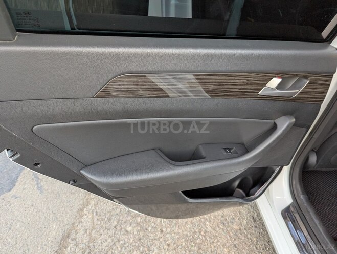 Hyundai Sonata 2015, 124,000 km - 2.0 l - Tovuz