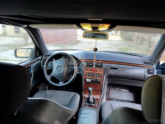 Mercedes E 200 1997, 364,362 km - 2.0 l - Gəncə
