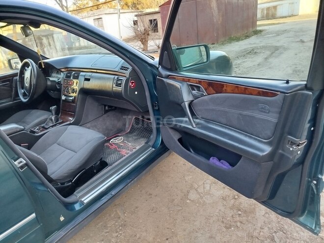 Mercedes E 200 1997, 364,362 km - 2.0 l - Gəncə