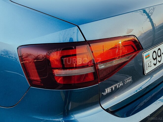 Volkswagen Jetta-14