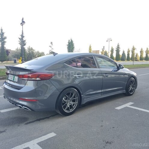 Hyundai Elantra 2015, 135,000 km - 1.6 l - Bakı
