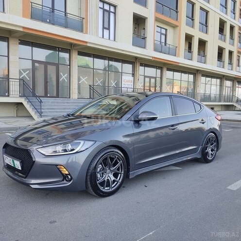 Hyundai Elantra 2015, 135,000 km - 1.6 l - Bakı