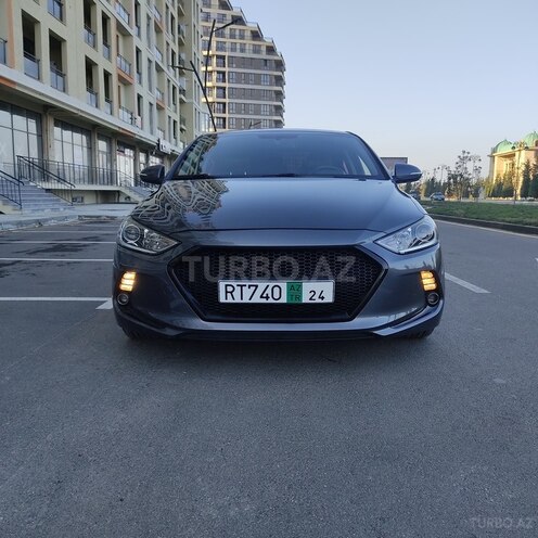 Hyundai Elantra 2015, 135,000 km - 1.6 l - Bakı