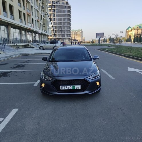 Hyundai Elantra 2015, 135,000 km - 1.6 l - Bakı