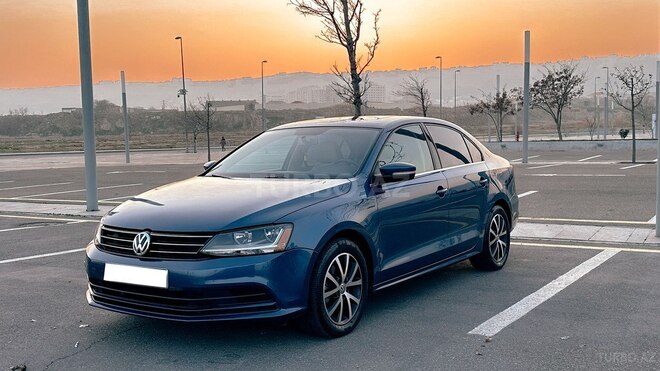 Volkswagen Jetta-1