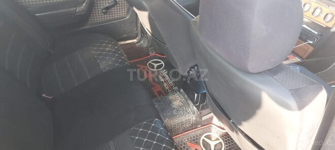 Mercedes 190 1991, 380,000 km - 2.0 l - Sabirabad
