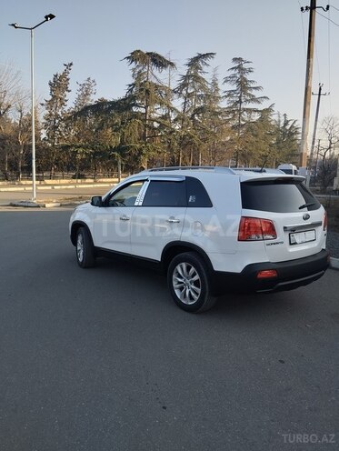 Kia Sorento 2011, 185,346 km - 2.0 l - Qazax