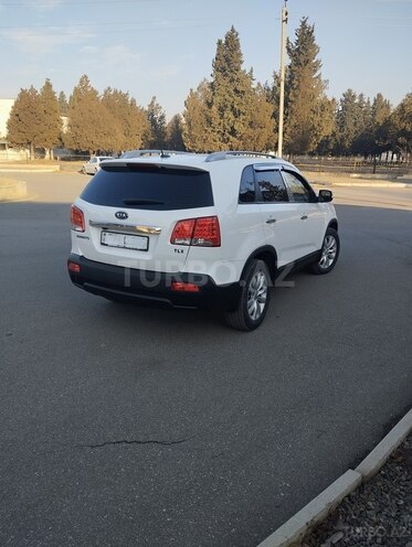 Kia Sorento 2011, 185,346 km - 2.0 l - Qazax