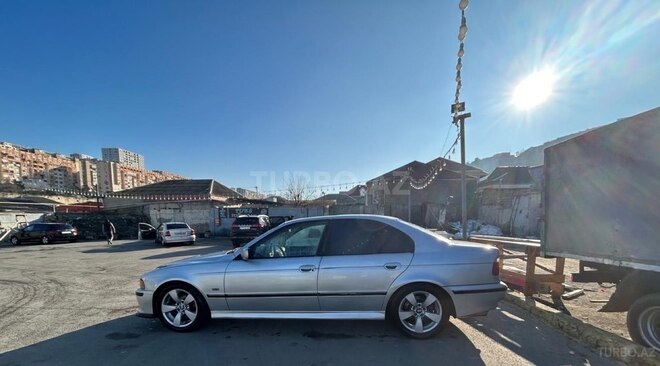 BMW 528 1996, 300,000 km - 2.8 l - Bakı
