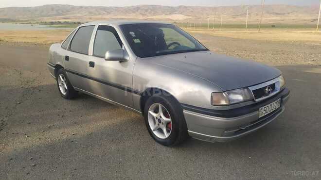 Opel Vectra 1995, 455,202 km - 2.0 l - Ağstafa