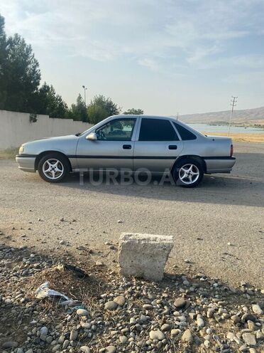Opel Vectra 1995, 455,202 km - 2.0 l - Ağstafa
