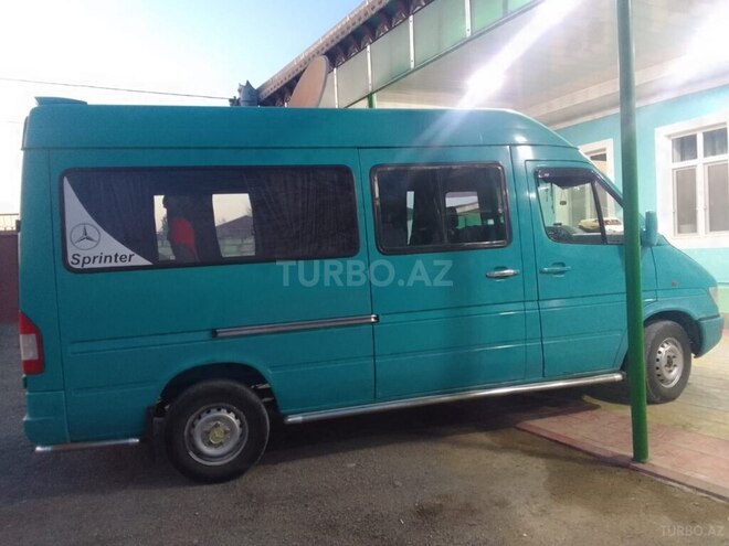 Mercedes Sprinter 208 1995, 450,000 km - 2.5 l - Bərdə