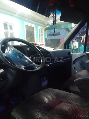 Mercedes Sprinter 208 1995, 450,000 km - 2.5 l - Bərdə