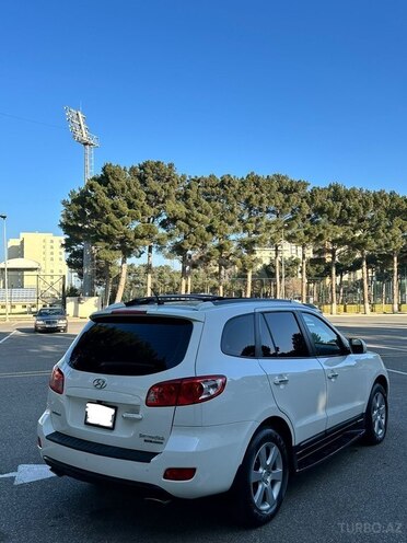 Hyundai Santa Fe-6
