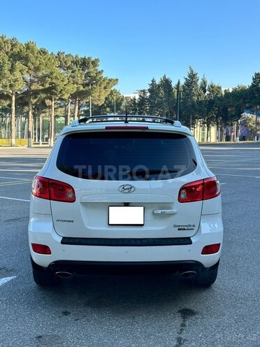 Hyundai Santa Fe-4
