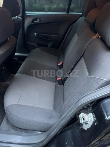 Opel Astra 2007, 200,000 km - 1.4 л - Bakı