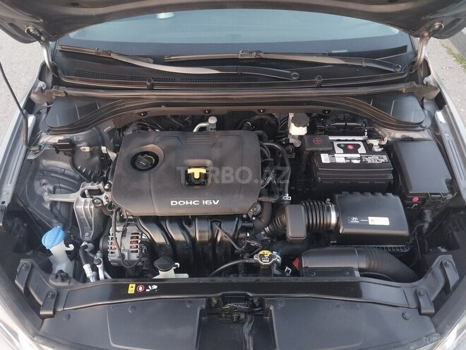 Hyundai Elantra 2016, 120,000 km - 2.0 л - Bakı