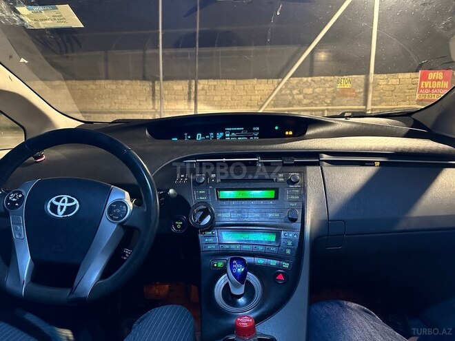 Toyota Prius 2010, 285,000 km - 1.8 l - Bakı
