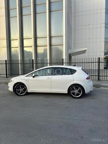 SEAT Leon-2