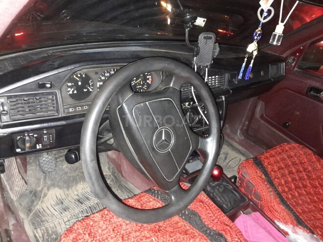 Mercedes 190 1993, 463,567 km - 1.8 л - Bakı