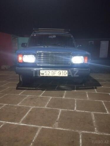 LADA (VAZ) 2107 2006, 98,000 km - 1.6 л - Salyan