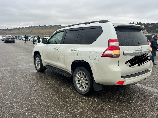 Toyota Land Cruiser Prado 2013, 187,000 km - 2.7 л - Bakı