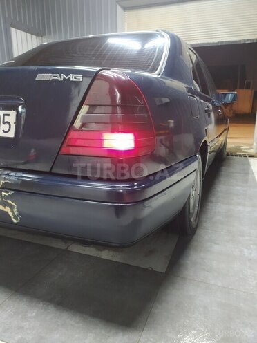 Mercedes C 180 1995, 335,000 km - 1.8 л - Bakı