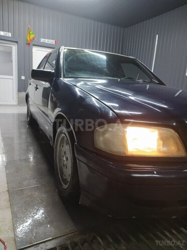 Mercedes C 180 1995, 335,000 km - 1.8 л - Bakı