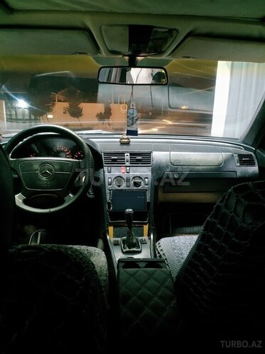 Mercedes C 180 1995, 335,000 km - 1.8 л - Bakı