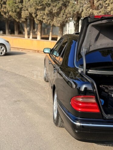 Mercedes E 240 2000, 280,000 km - 2.4 l - Sumqayıt