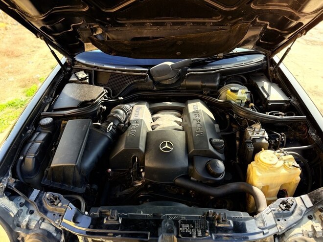 Mercedes E 240 2000, 280,000 km - 2.4 l - Sumqayıt
