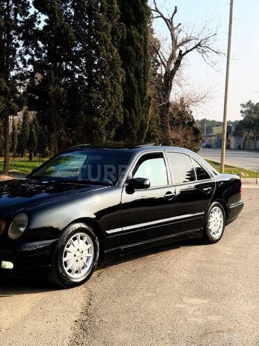 Mercedes E 240 2000, 280,000 km - 2.4 l - Sumqayıt