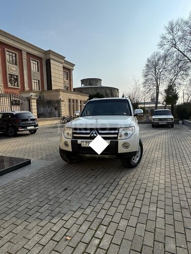 Mitsubishi Pajero 2008, 196,000 km - 3.0 л - Lənkəran