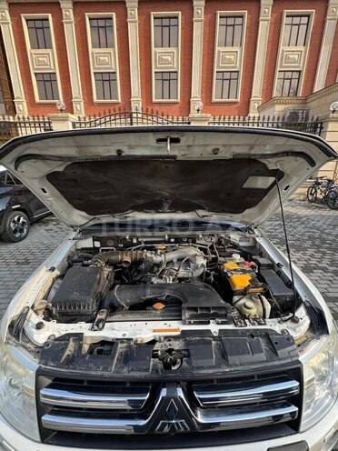 Mitsubishi Pajero 2008, 196,000 km - 3.0 л - Lənkəran