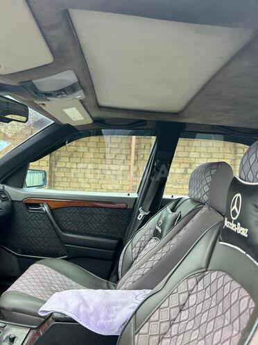 Mercedes C 200 1997, 245,000 km - 2.0 l - Şirvan