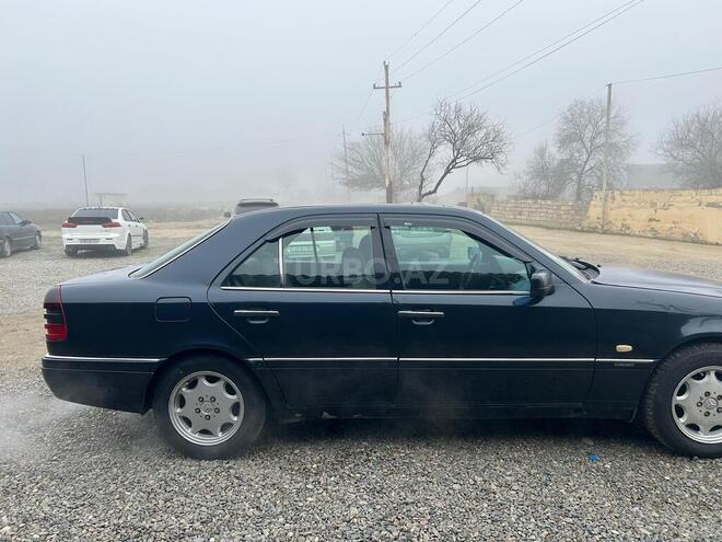 Mercedes C 200 1997, 245,000 km - 2.0 l - Şirvan