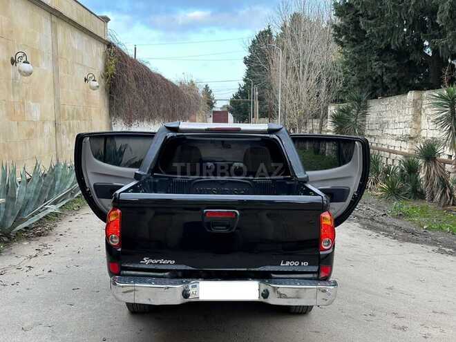 Mitsubishi L200 2013, 256,000 km - 2.5 l - Bakı