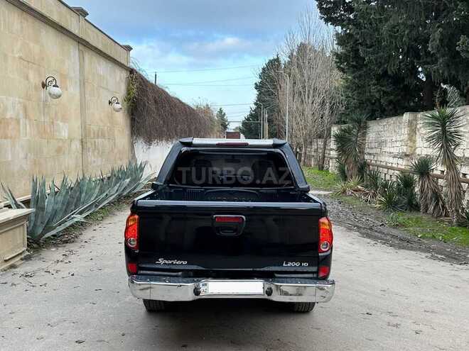 Mitsubishi L200 2013, 256,000 km - 2.5 l - Bakı