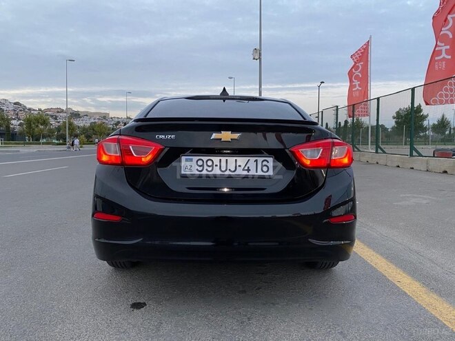 Chevrolet Cruze-2