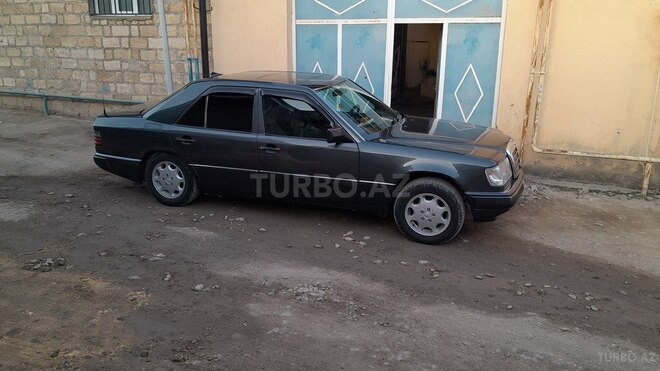 Mercedes E 230 1991, 523,200 km - 2.3 l - Gəncə
