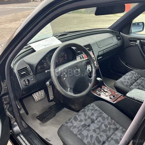 Mercedes C 220 d 1998, 470,987 km - 2.2 l - Biləsuvar