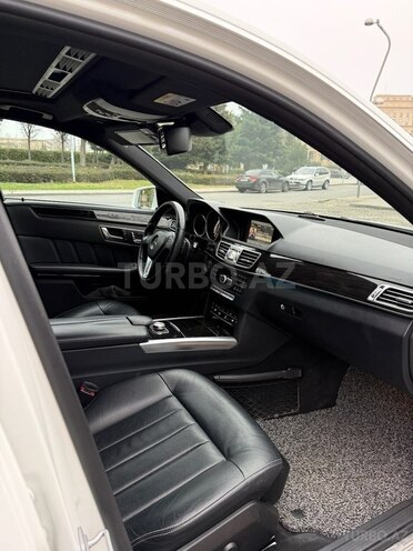 Mercedes E 220 d 2015, 212,522 km - 2.2 l - Bakı
