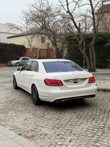 Mercedes E 220 d 2015, 212,522 km - 2.2 l - Bakı