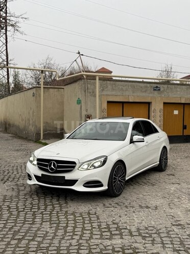 Mercedes E 220 d 2015, 212,522 km - 2.2 l - Bakı