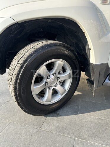 Toyota Land Cruiser Prado 2008, 244,000 km - 2.7 л - Bakı