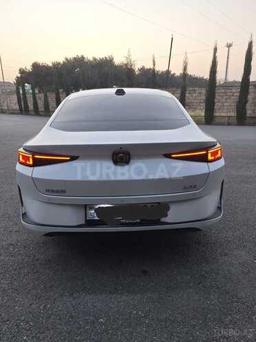 Changan Qiyuan A05 2024, 13,000 km - 1.5 л - Bakı